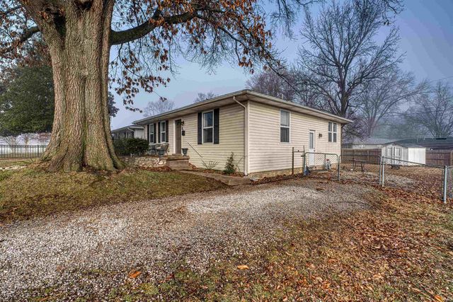 2120 Monroe Avenue, Evansville, IN 47714