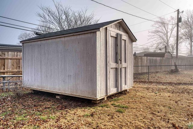 2120 Monroe Avenue, Evansville, IN 47714