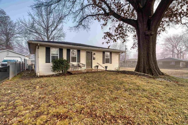 2120 Monroe Avenue, Evansville, IN 47714