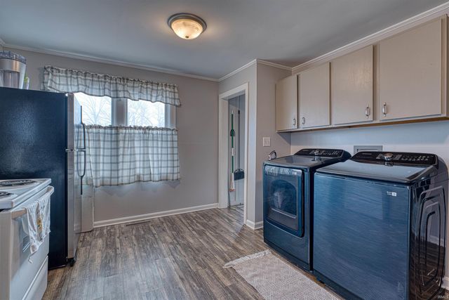 2120 Monroe Avenue, Evansville, IN 47714