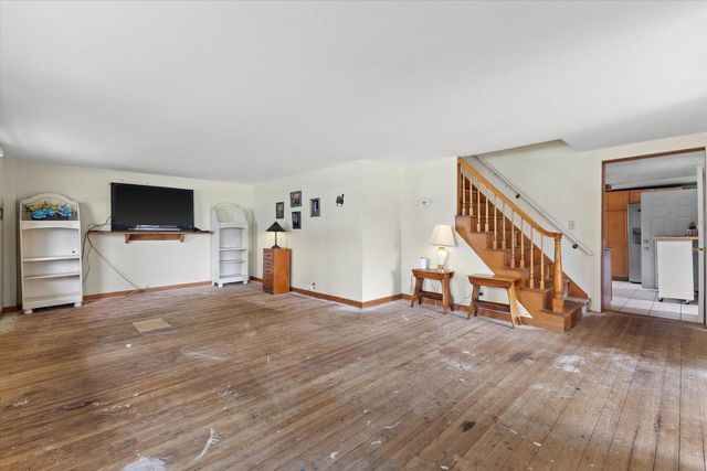 6335 Brever ROAD, Burlington, WI 53105