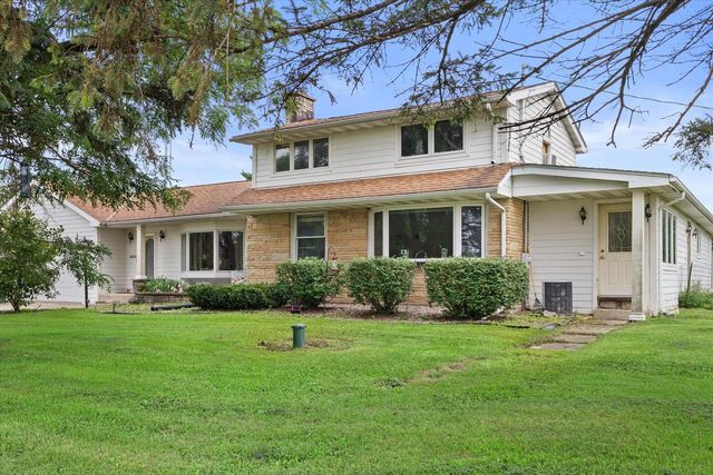 6335 Brever ROAD, Burlington, WI 53105