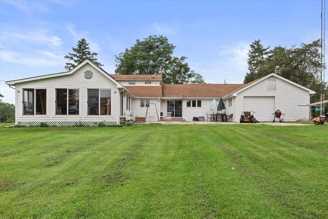 6335 Brever ROAD, Burlington, WI 53105