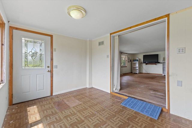 6335 Brever ROAD, Burlington, WI 53105
