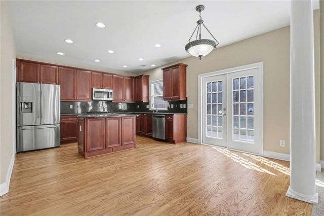 545 Stonebury Drive, Alpharetta, GA 30005