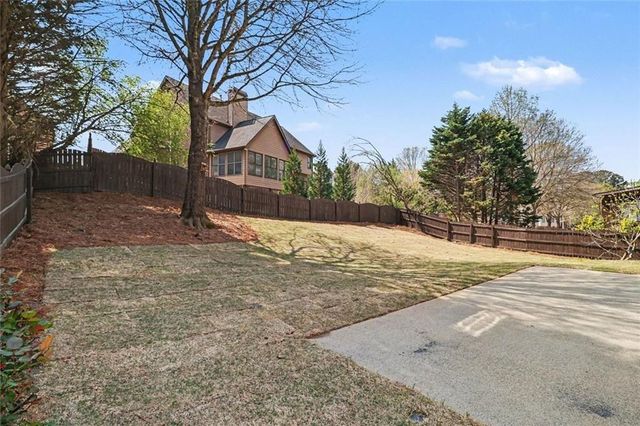 545 Stonebury Drive, Alpharetta, GA 30005