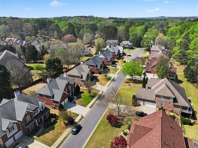 545 Stonebury Drive, Alpharetta, GA 30005