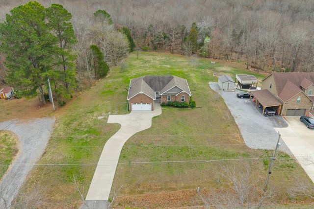 3339 Lylewood Rd, Woodlawn, TN 37191