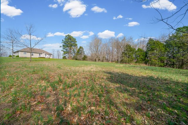 3339 Lylewood Rd, Woodlawn, TN 37191