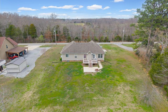 3339 Lylewood Rd, Woodlawn, TN 37191