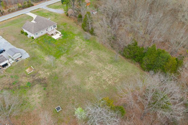 3339 Lylewood Rd, Woodlawn, TN 37191