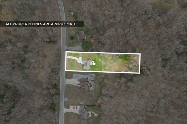 3339 Lylewood Rd, Woodlawn, TN 37191