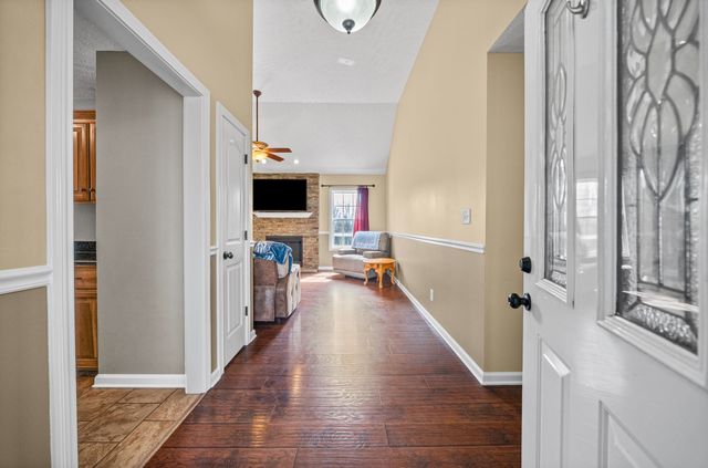 3339 Lylewood Rd, Woodlawn, TN 37191