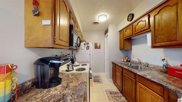 328 Champion Hills Road Unit 11A, Kuttawa, KY 42055