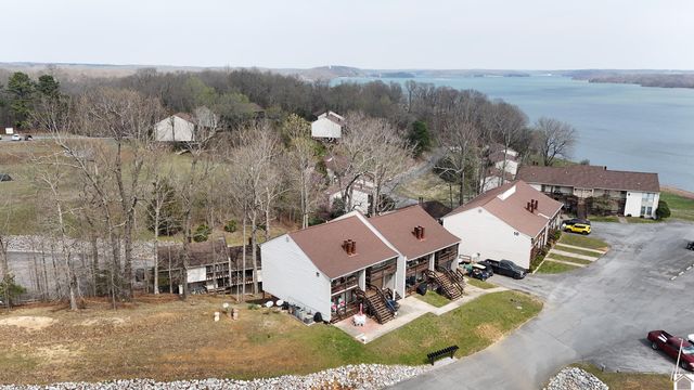 328 Champion Hills Road Unit 11A, Kuttawa, KY 42055