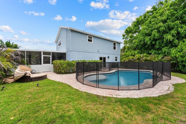 16931 93rd Road N, Loxahatchee, FL 33470