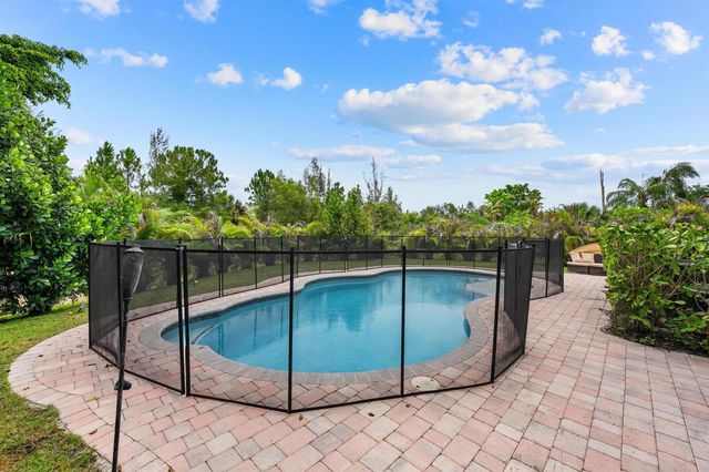 16931 93rd Road N, Loxahatchee, FL 33470