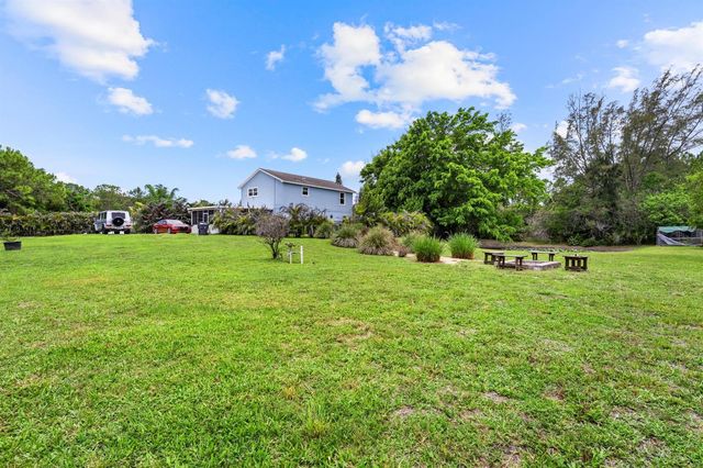 16931 93rd Road N, Loxahatchee, FL 33470