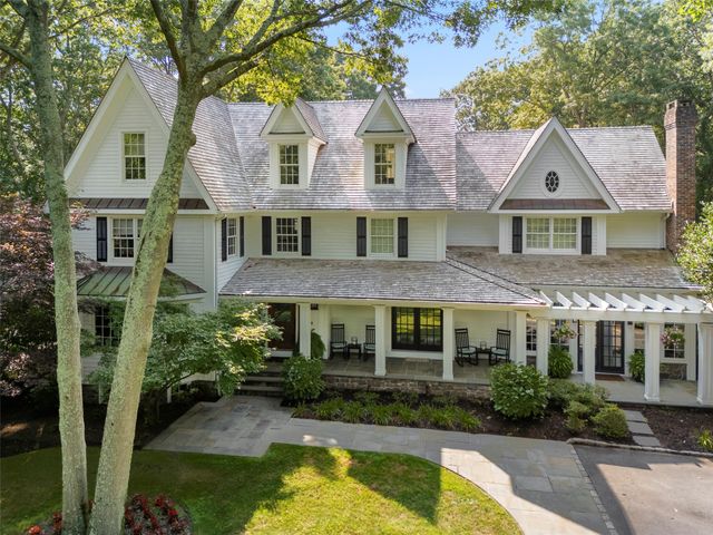 2 Waterview Lane, Setauket, NY 11733