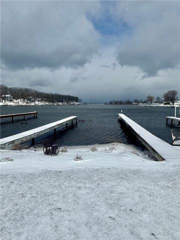 8208 Walnut Road, Wolcott, NY 14590