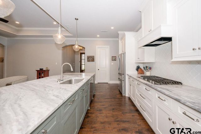 18866 Spanish Oak Court, Flint, TX 75762