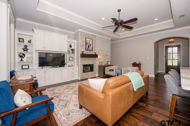 18866 Spanish Oak Court, Flint, TX 75762