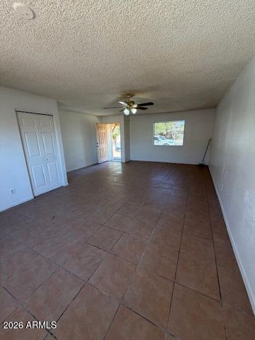 8101 N 31st Drive, Phoenix, AZ 85051