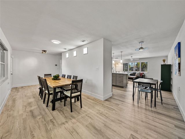 7125 S SHORE DRIVE S, South Pasadena, FL 33707