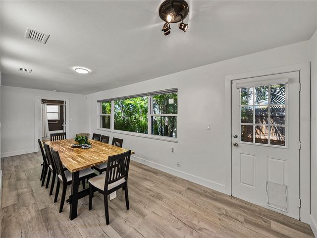 7125 S SHORE DRIVE S, South Pasadena, FL 33707