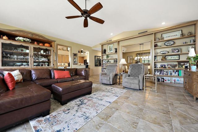 72550 Greenbriar Lane, Palm Desert, CA 92260