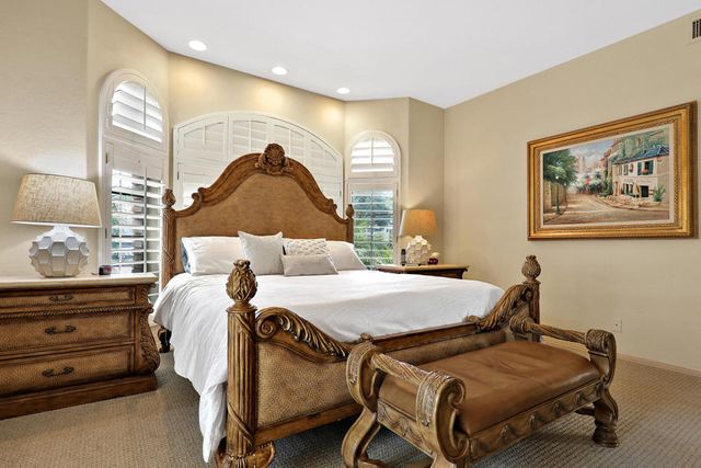 72550 Greenbriar Lane, Palm Desert, CA 92260