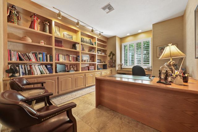 72550 Greenbriar Lane, Palm Desert, CA 92260