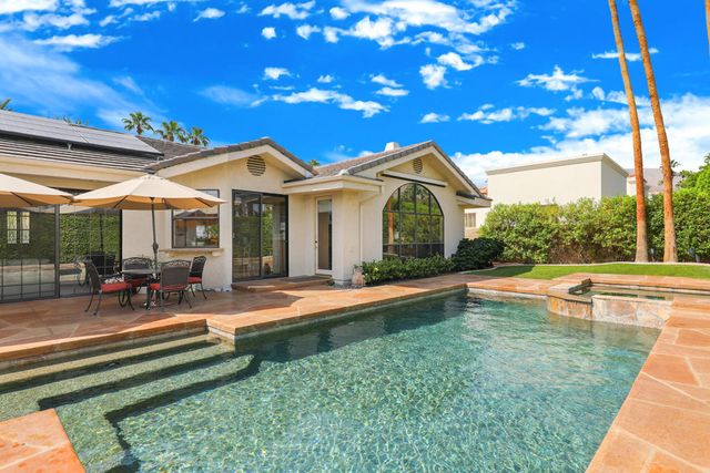 72550 Greenbriar Lane, Palm Desert, CA 92260