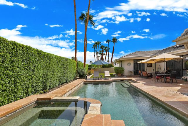 72550 Greenbriar Lane, Palm Desert, CA 92260