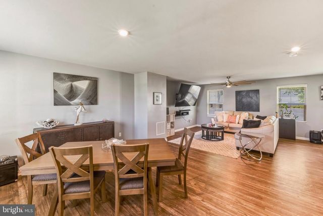 109 CARISSA LN, Sicklerville, NJ 08081