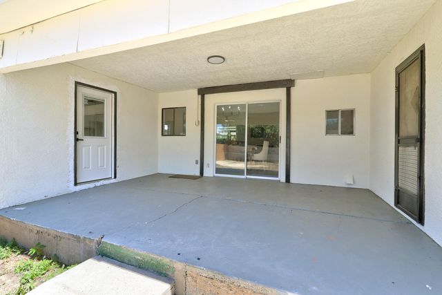 1608 Towner Avenue NW, Albuquerque, NM 87104