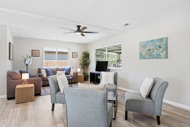 1608 Towner Avenue NW, Albuquerque, NM 87104