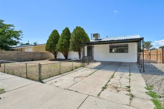 1608 Towner Avenue NW, Albuquerque, NM 87104