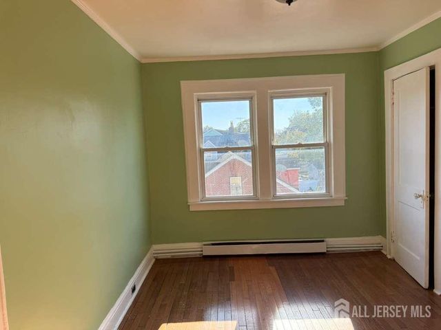 231 Myrtle Avenue, Irvington, NJ 07111