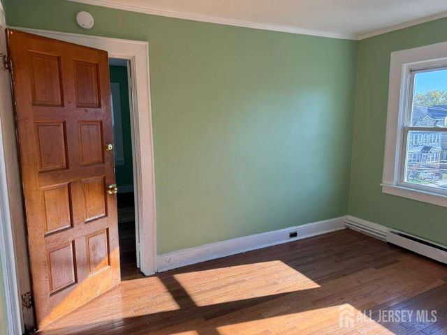 231 Myrtle Avenue, Irvington, NJ 07111