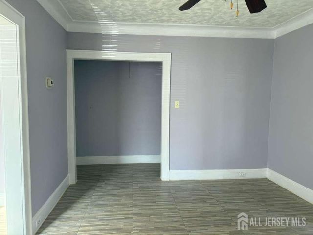 231 Myrtle Avenue, Irvington, NJ 07111