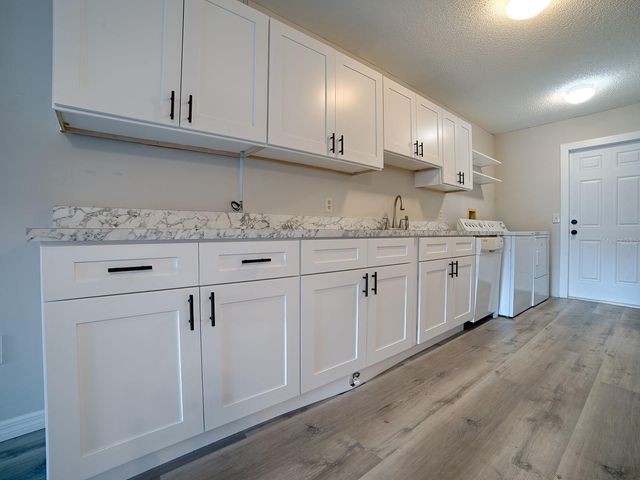 488 W ROSEWOOD LANE 488, Tavares, FL 32778