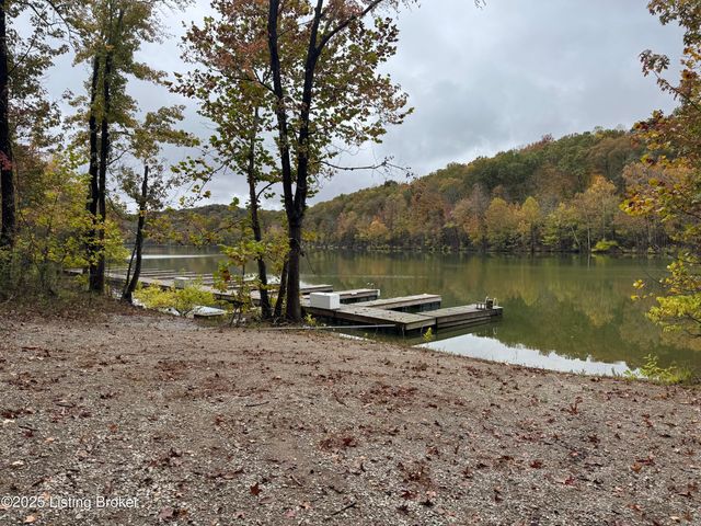 105 Conoloway Bay Dr, Clarkson, KY 42726