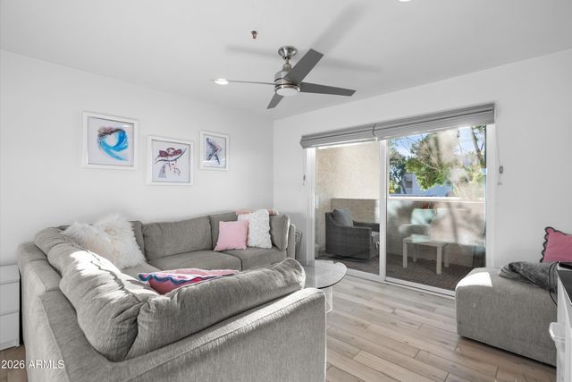 7494 E Earll Drive Apt 217, Scottsdale, AZ 85251