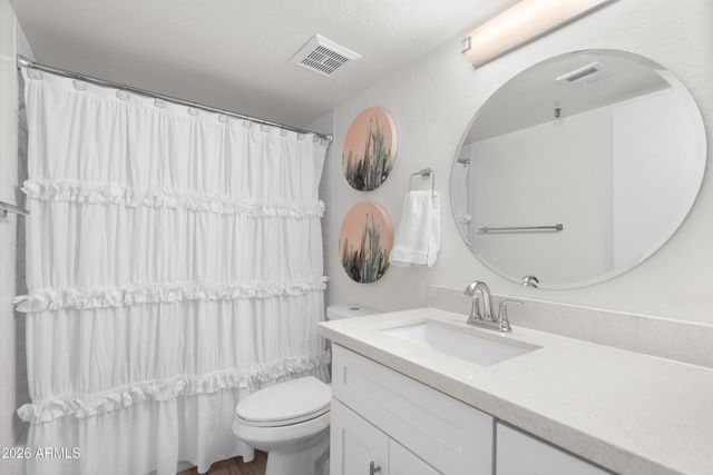 7494 E Earll Drive Apt 217, Scottsdale, AZ 85251