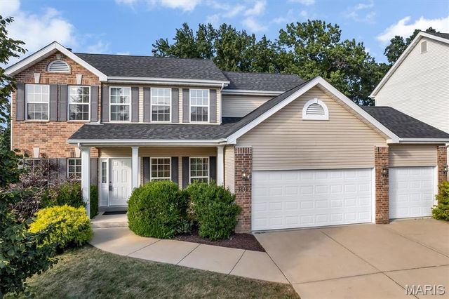 1016 Gardenbridge Place, St Charles, MO 63303