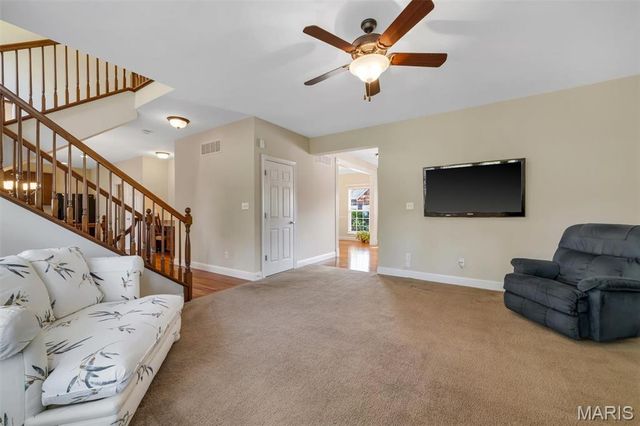 1016 Gardenbridge Place, St Charles, MO 63303