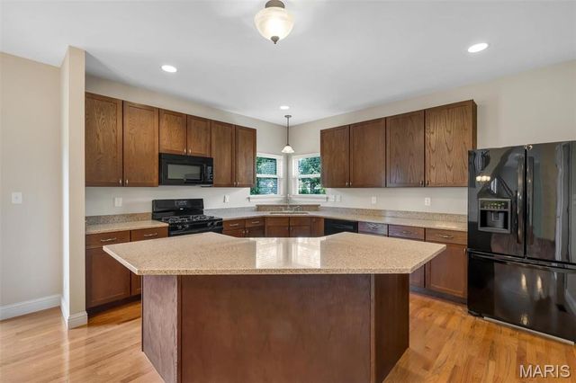 1016 Gardenbridge Place, St Charles, MO 63303