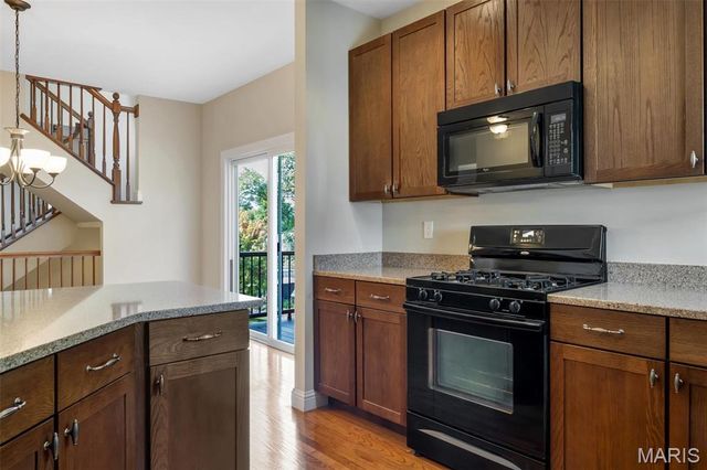 1016 Gardenbridge Place, St Charles, MO 63303