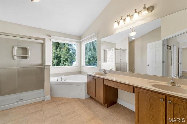 1016 Gardenbridge Place, St Charles, MO 63303